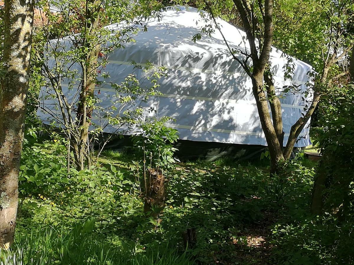 ホテル7 Valleys Camping Flers  エクステリア 写真
